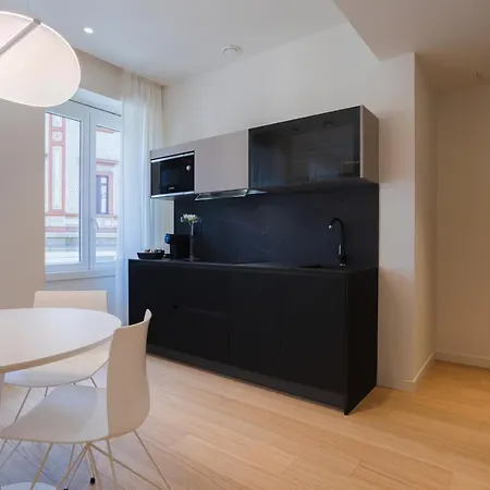 Apartment Sant'ambrogio Apartments, Reception H24 *